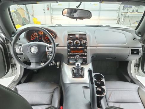 Used 2009 Saturn Sky w/ Premium Trim Package RWD image 24