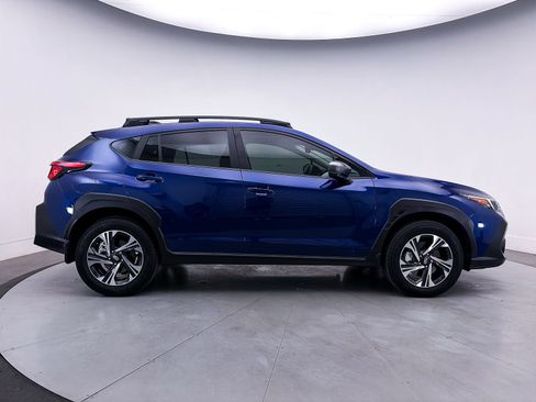 Used 2024 Subaru Crosstrek 2.0i Premium AWD/4WD image 40