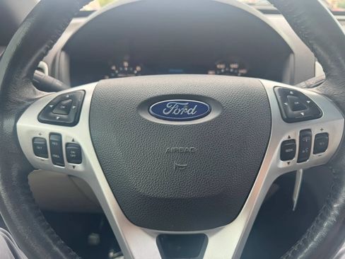 Used 2012 Ford Explorer XLT FWD image 16