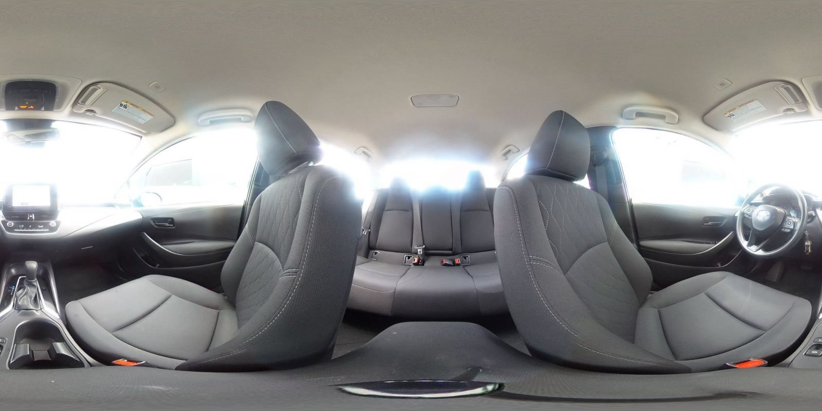 Used 2025 Toyota Corolla LE FWD image 39