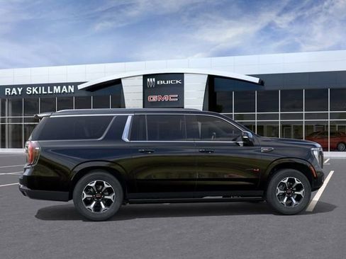 New 2026 GMC Yukon XL AT4 Ultimate AWD/4WD image 5