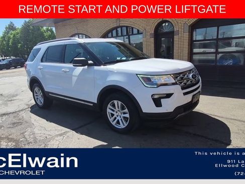 Used 2019 Ford Explorer XLT w/ Equipment Group 202A AWD/4WD image 3