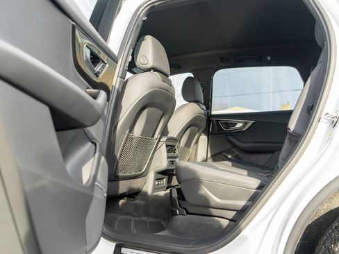 Used 2020 Audi Q7 2.0T Premium Plus w/ Premium Plus Package image 28
