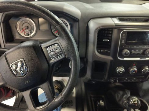 Used 2015 RAM 3500 Tradesman w/ Power & Remote Entry Group AWD/4WD image 12