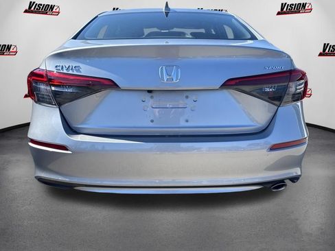 Used 2024 Honda Civic Sport image 6
