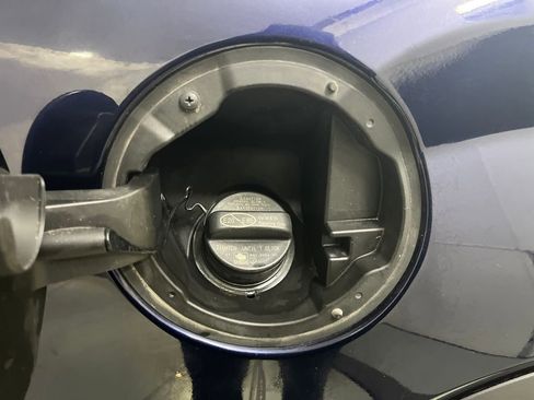 Used 2022 Toyota Tundra Limited w/ TRD Off-Road Package image 43