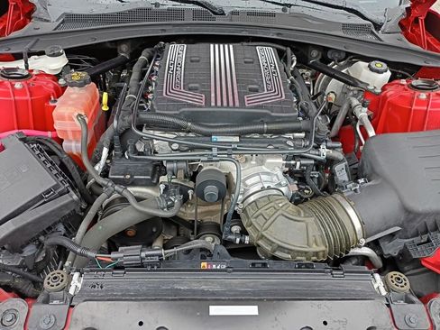 Used 2022 Chevrolet Camaro ZL1 RWD image 24
