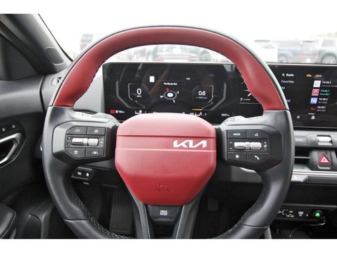 Used 2025 Kia K4 GT-Line w/ GT-Line Premium Package image 16