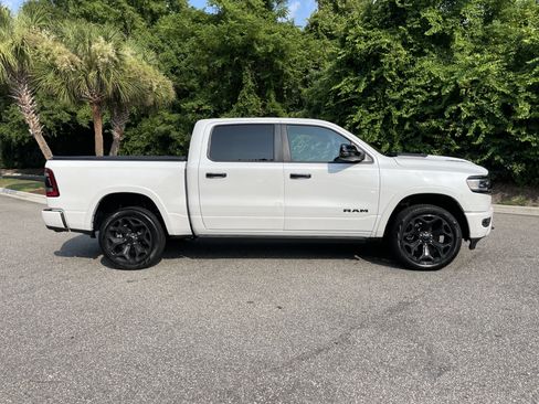 Used 2023 RAM 1500 Limited AWD/4WD image 16