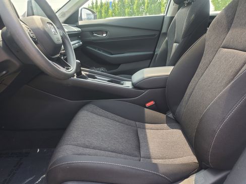 Certified 2024 Honda Accord EX image 13