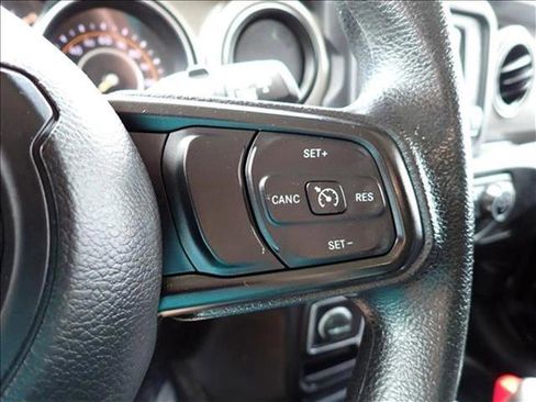 Used 2021 Jeep Wrangler Unlimited Sport image 20