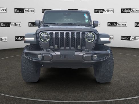 Used 2021 Jeep Wrangler Unlimited Sahara AWD/4WD image 8