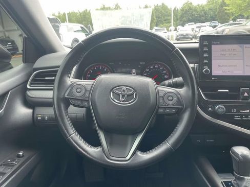 Used 2023 Toyota Camry XSE FWD image 12