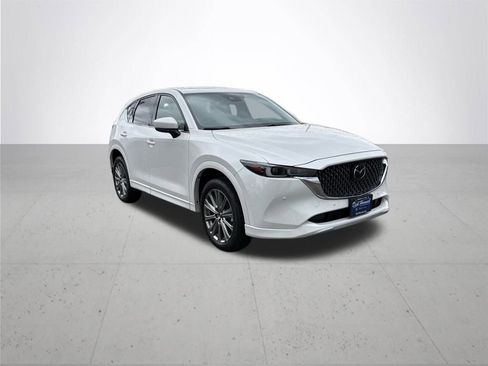 Used 2025 MAZDA CX-5 Signature image 4