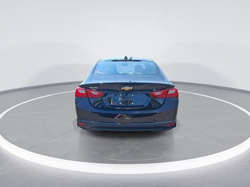 Used 2021 Chevrolet Malibu LS FWD image 8