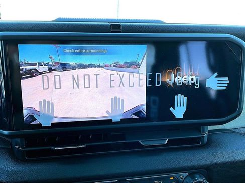 New 2026 Jeep Gladiator Sport image 26