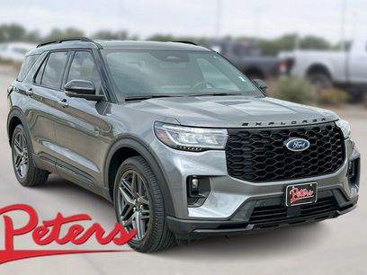 Used 2025 Ford Explorer ST-Line w/ Premium Package