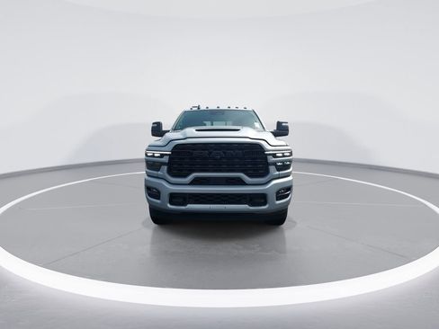New 2026 RAM 2500 Limited AWD/4WD image 3