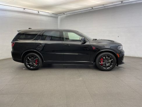 New 2026 Dodge Durango SRT Hellcat w/ Premium Group AWD/4WD image 2