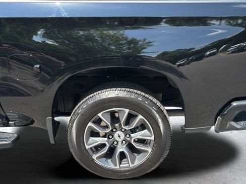 Used 2023 Chevrolet Silverado 1500 RST w/ Z71 Off-Road Package AWD/4WD image 37