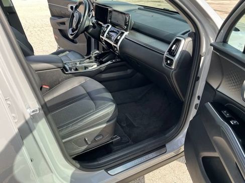 Used 2022 Kia Sorento SX FWD image 18