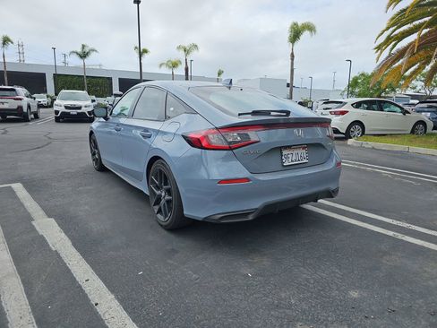 Used 2023 Honda Civic Sport image 5