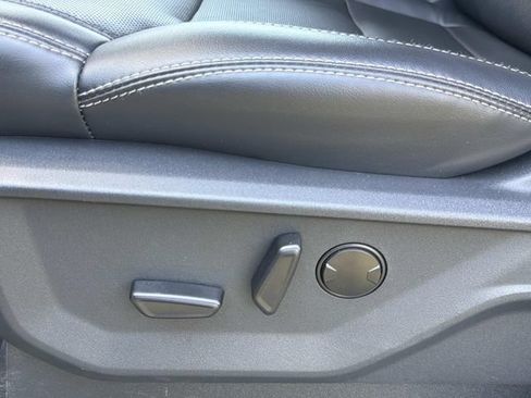 Certified 2025 Ford Expedition Platinum AWD/4WD image 20