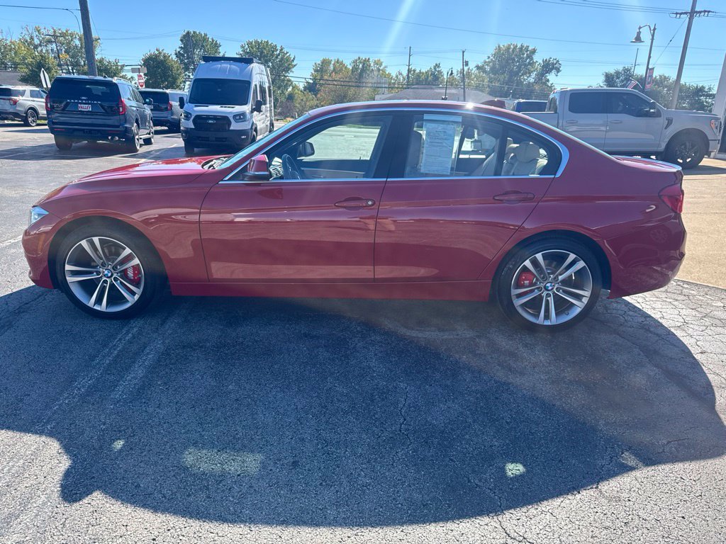 Used 2018 BMW 330i xDrive Sedan AWD/4WD image 7