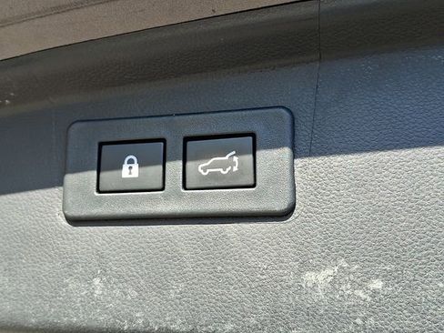 Used 2024 Subaru Outback Limited AWD/4WD image 29