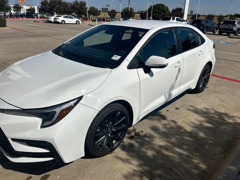 Used 2026 Toyota Corolla SE FWD image 28