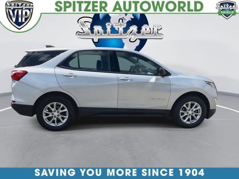 Used 2018 Chevrolet Equinox LS AWD/4WD image 10
