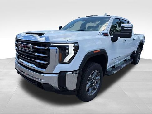 New 2026 GMC Sierra 2500 SLT w/ SLT Premium Package AWD/4WD image 3