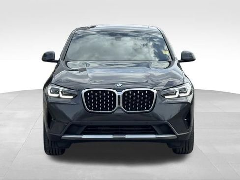 Certified 2025 BMW X4 xDrive30i w/ Premium Package image 13