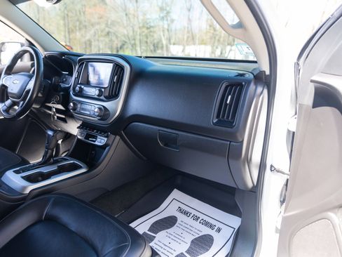 Used 2018 Chevrolet Colorado ZR2 image 37