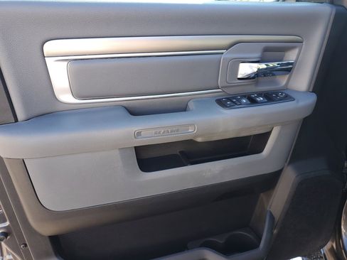 Used 2016 RAM 1500 Big Horn image 25