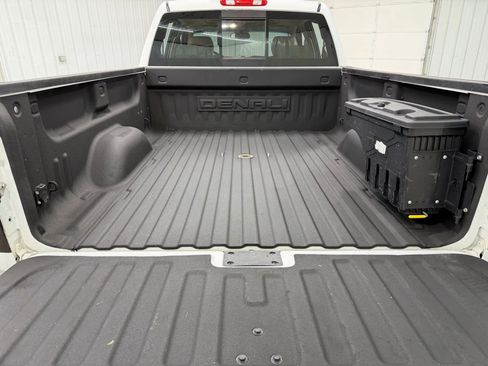 Used 2014 GMC Sierra 2500 Denali w/ Suspension Package, Off-Road image 6