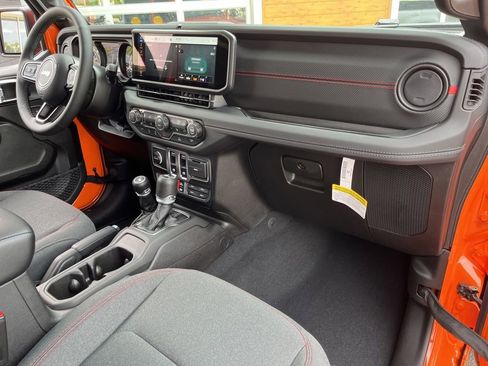 New 2026 Jeep Wrangler Rubicon AWD/4WD image 44