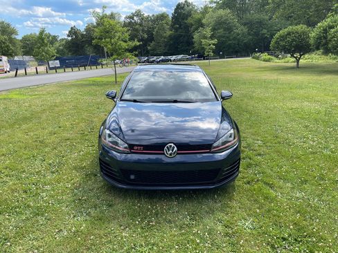 Used 2016 Volkswagen GTI SE FWD image 8
