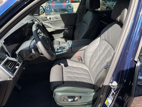 Used 2026 BMW X5 xDrive50e w/ M Sport Package AWD/4WD image 12