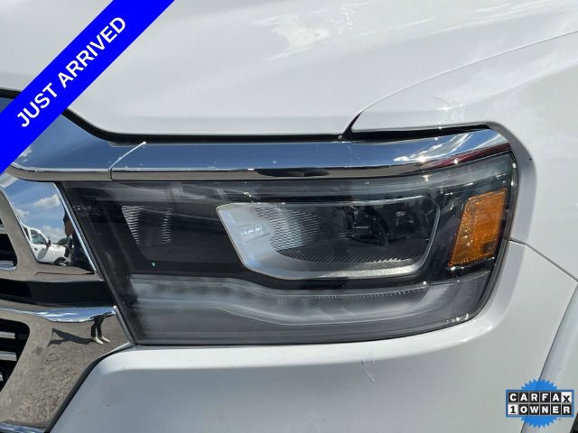 Used 2022 RAM 1500 Laramie AWD/4WD image 8