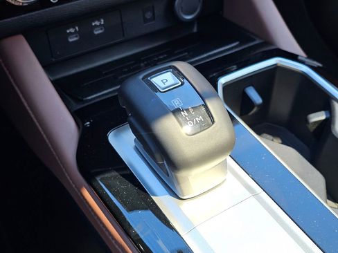 New 2025 Mitsubishi Outlander SEL image 15