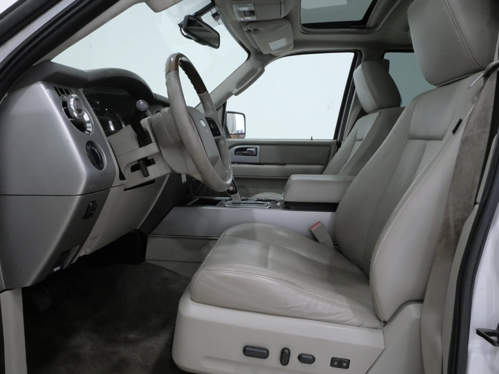 Used 2010 Ford Expedition Limited AWD/4WD image 13
