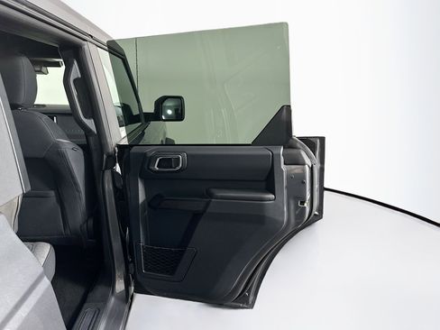 Used 2025 Ford Bronco Big Bend image 31