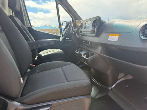 Used 2023 Mercedes-Benz Sprinter 3500 w/ Acoustic Package image 20