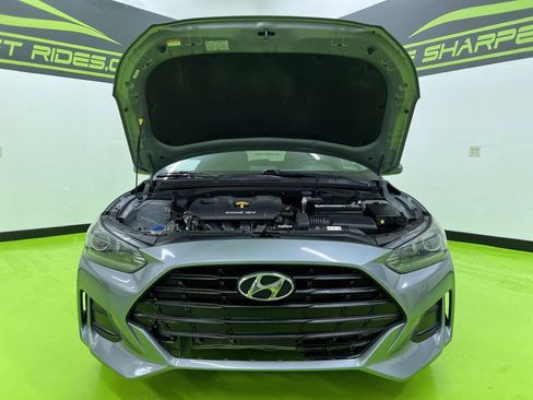 Used 2019 Hyundai Veloster 2.0 FWD image 4