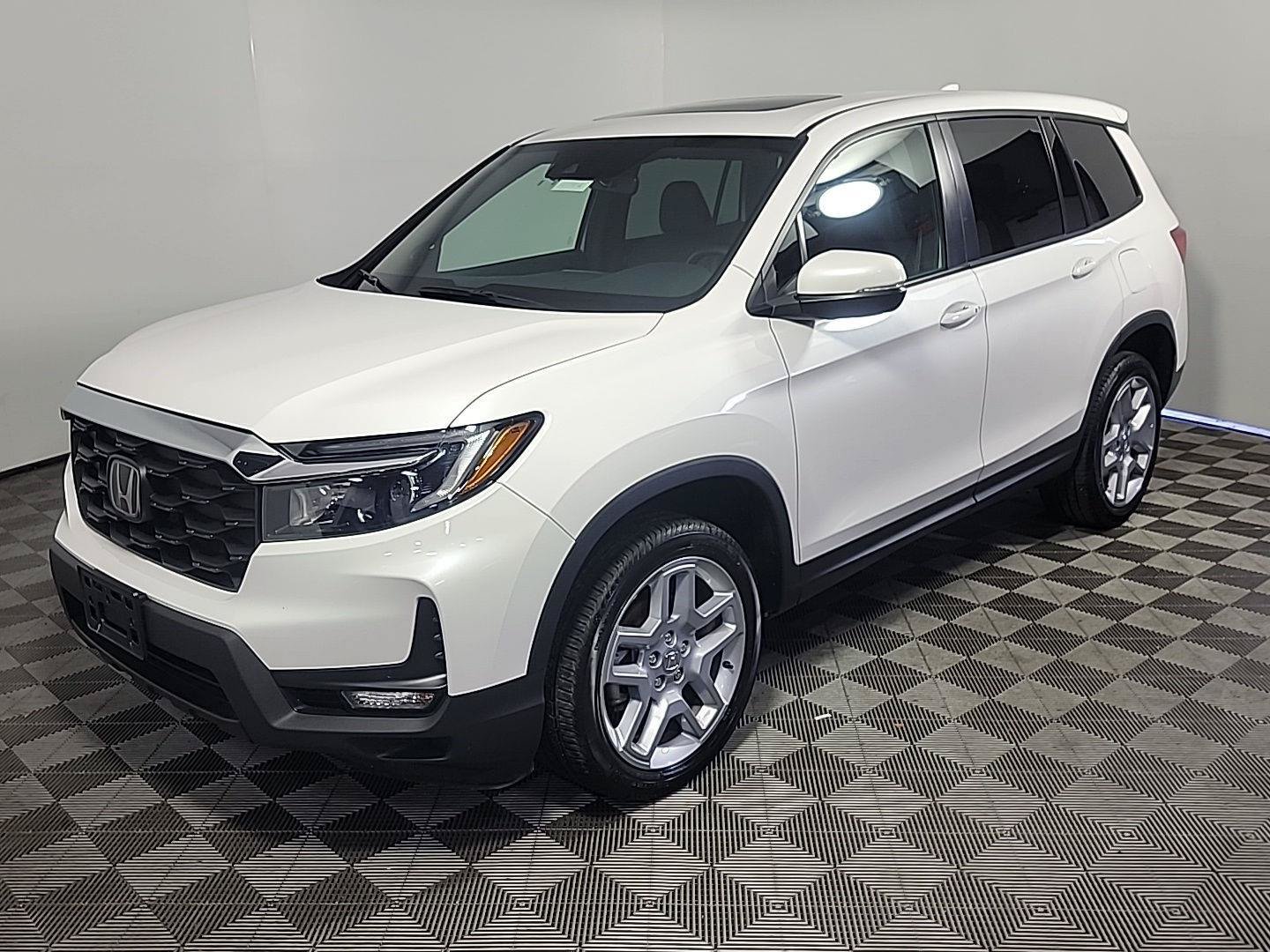 Certified 2024 Honda Passport EX-L image 12