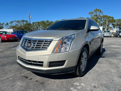 Used 2016 Cadillac SRX Luxury image 6