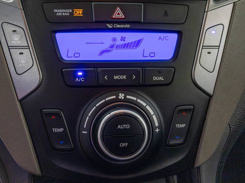 Used 2016 Hyundai Santa Fe Sport w/ Option Group 03 AWD/4WD image 28