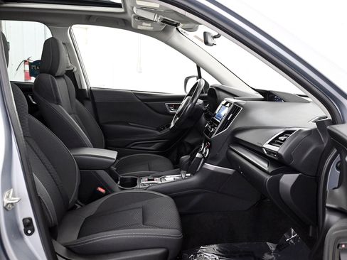 Used 2021 Subaru Forester Premium image 29