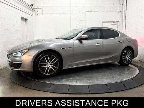 Used 2019 Maserati Ghibli GranLusso RWD image 4